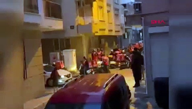 Ayrıldığı kız arkadaşının evine kapıda ödemeli çok sayıda yemek siparişi verdi