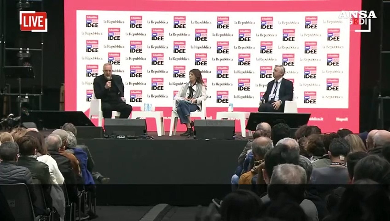 Scurati: "Non marciano su Roma, ci arrivano con libere elezioni"