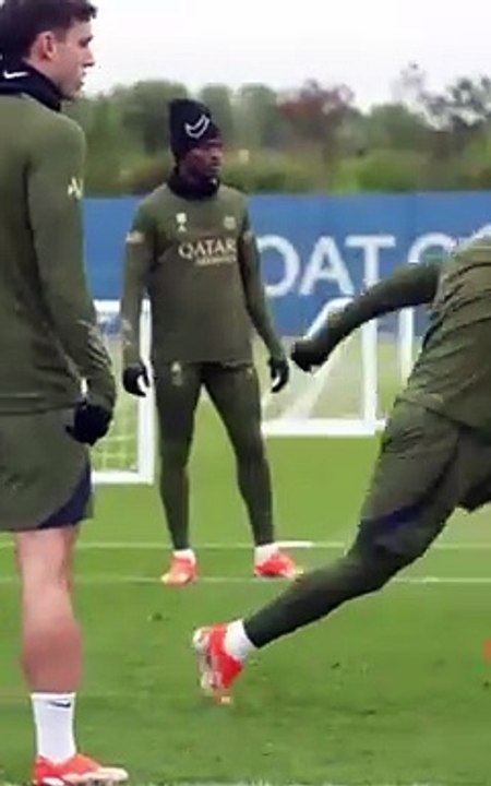 #icicestparis #PSG #entrainement