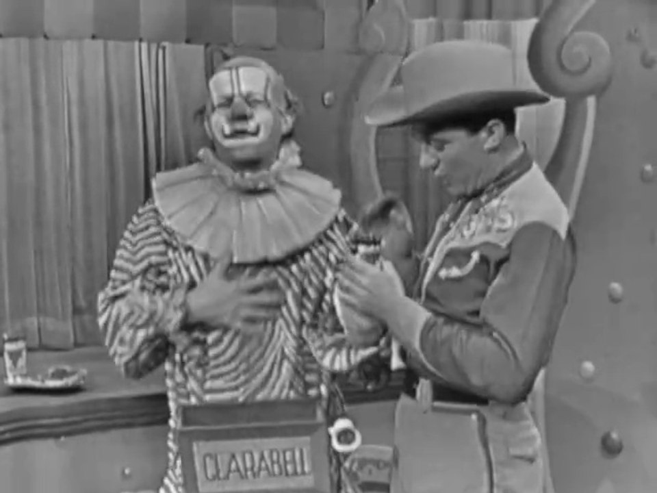 1954 Welch's Grape Jelly  Clarabelle the clown TV commercial