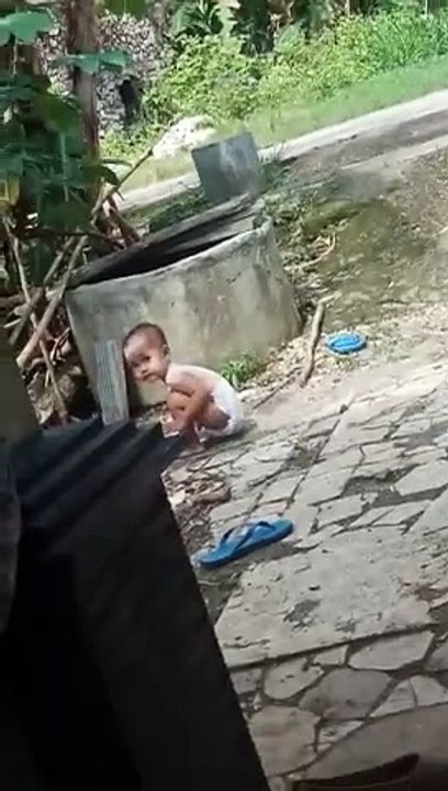 penampakan tuyul siang hari