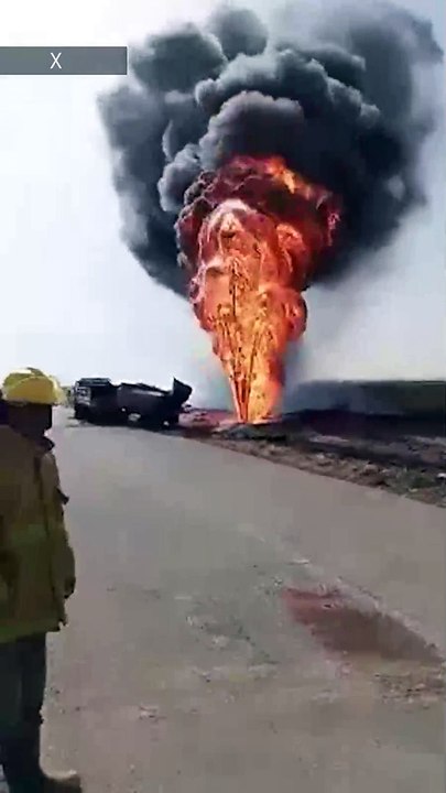 Des voleurs en Syrie déclenchent un incendie massif d’un pipeline alors qu’ils tentent de siphonner du pétrole pour en tirer profit — Sham FM