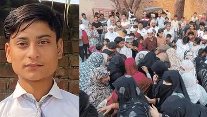 Amroha 11th Class Student Aman Qureshi 16 Age Passes Away, Mobile देखते हुए आया Heart Attack