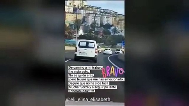 Carrinha emociona condutores. Lá dentro ia doente para último dia de quimio