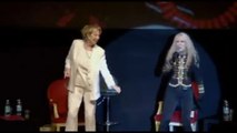 Letizia Moratti balla scatenata con Spagna sul palco