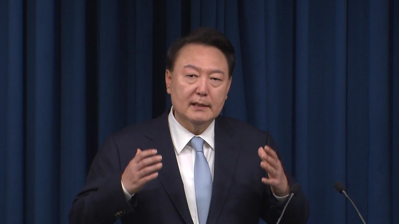 윤 대통령 "야당과 소통 더 주력...민생 의제 얘기할 것" / YTN