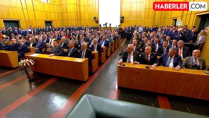 Bahçeli: DEM Parti hakkında kapatma davası açılması vatana namus borcudur
