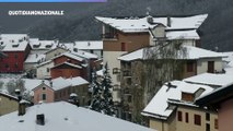Neve in provincia di Genova, tetti imbiancati a Santo Stefano D'Aveto
