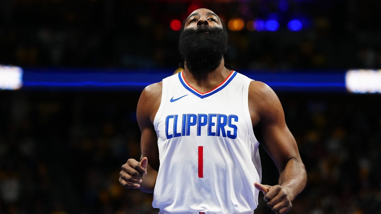 Clippers Outplay Mavericks Despite Kawhi Leonard's Absence