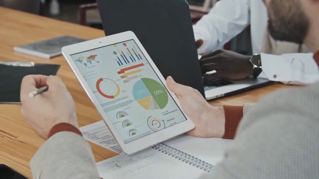 Conti pubblici, deficit e debito in calo rispetto al Pil