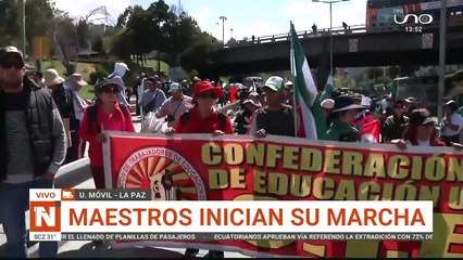 Maestros inician marcha