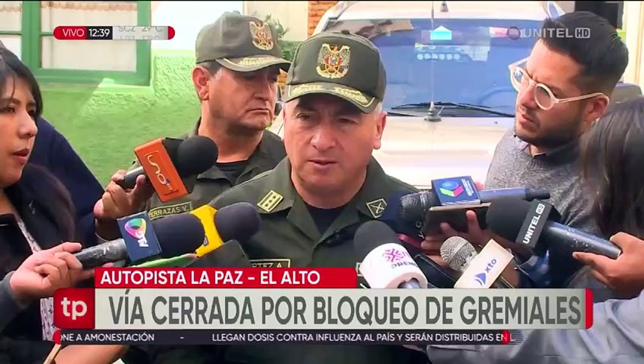 Alcaldía alteña descarta destitución de director de Mercados y gremiales ingresan al ‘Jacha Uta’ para mantener su protesta “hasta la última consecuencia”