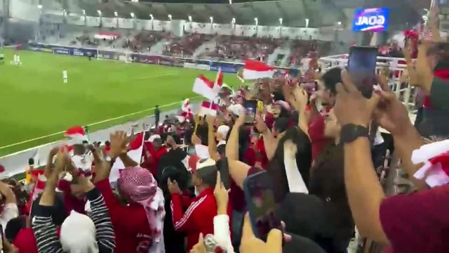 Dimotori Ultras Garuda Qatar, Stadion Abdullah bin Khalifa, Doha, Riuh Rendah Diwarnai Yelyel dan Nyanyian Suporter WNI