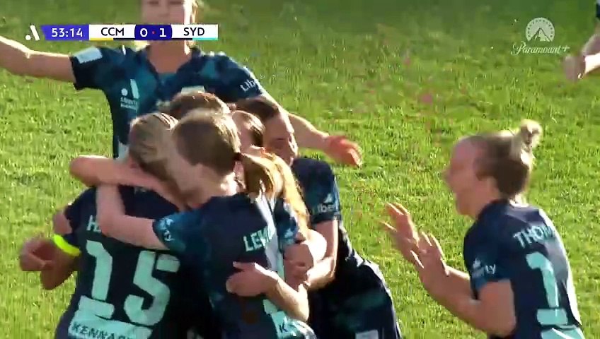 WATCH: It was an Illawarra connection for Sydney FC's ALW goal against the Mariners with Indiana Dos Santos assisting Mackenzie Hawkesby. Video via A-Leagues
