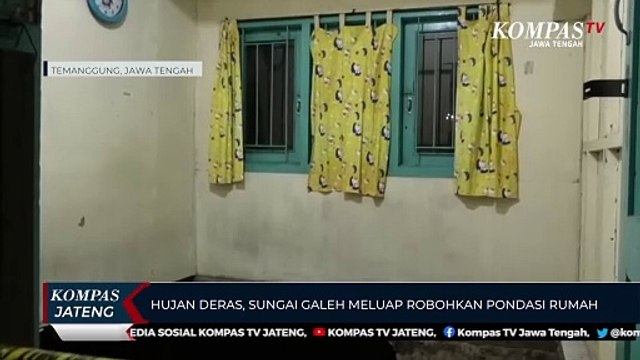 Hujan Deras, Sungai Galeh Meluap Robohkan Pondasi Rumah