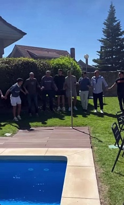 Arda daha ne yapsın? Madrid'in yıldızlarına hem halay çektirdi, hem çiğ köfte yedirdi