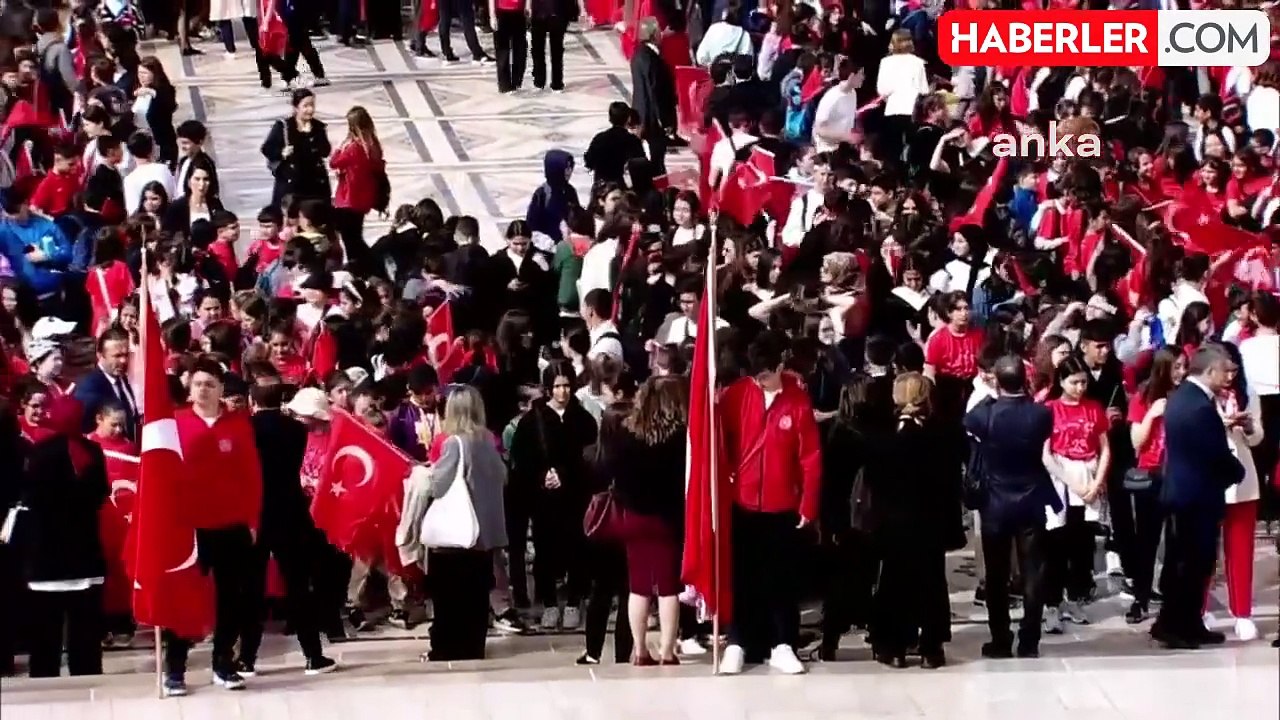 TBMM Başkanı Numan Kurtulmuş ve Devlet Erkanı Anıtkabir'i Ziyaret Etti