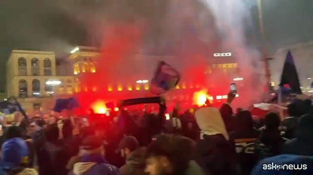 Festa in piazza Duomo a Milano per l'Inter Campione d'Italia