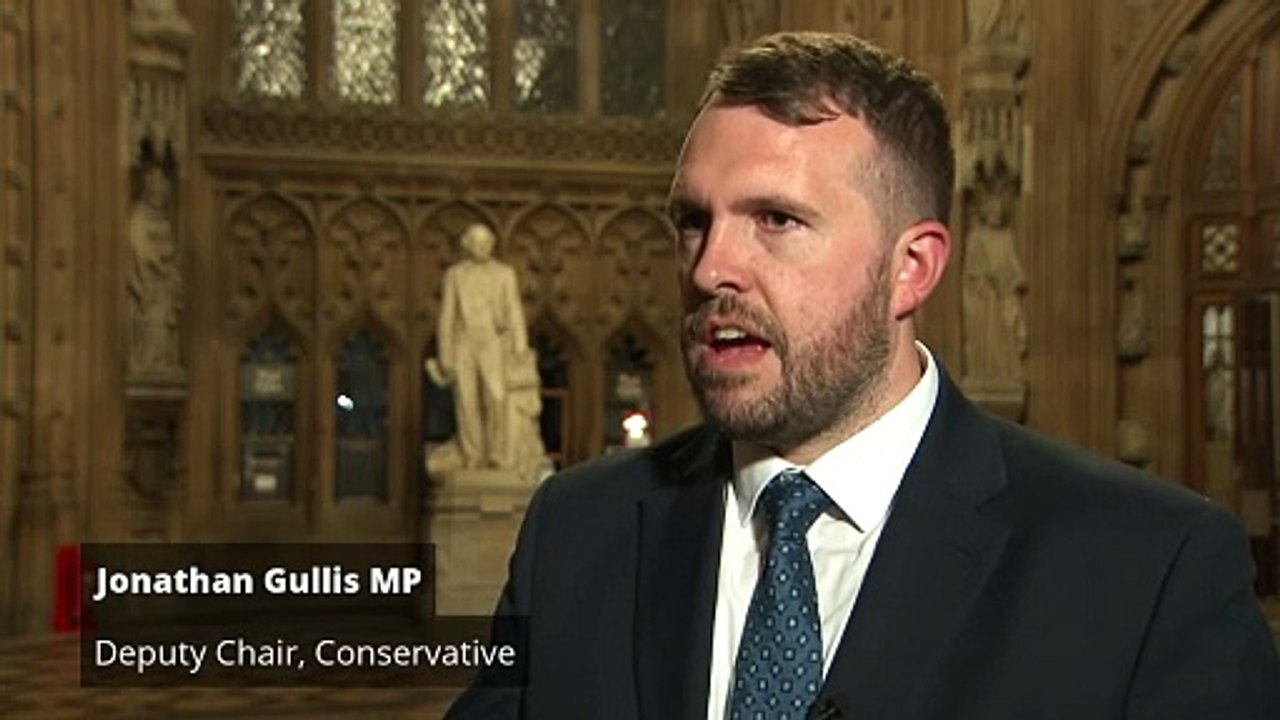 Govt wants 'multiple' Rwanda deportation flights in summer