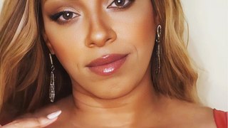 This Woman Looks EXACTLY Like Beyoncé