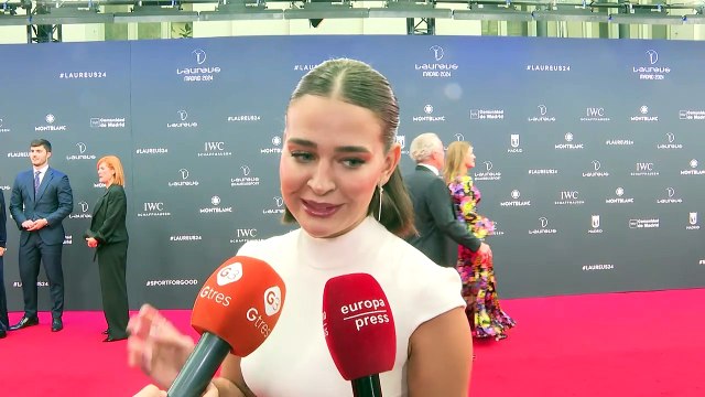 Laura Escanes juega al despiste sobre su relación con el influencer Pau Joanmiquel