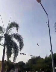 Helicópteros da Marinha colidem no ar e deixam dez pessoas mortas na Malásia