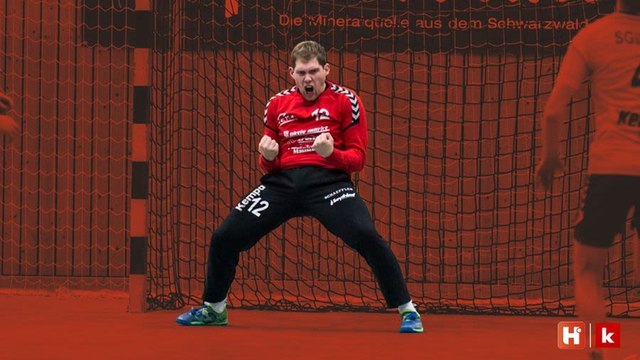 Freches Torwarttor über das ganze Feld: Forcher siegt im März