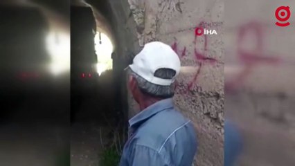 Şoför yüksekliği hesap edemedi, beton mikseri köprüye sıkıştı