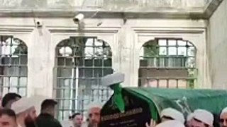 Hasan Efendi Hazretleri'nin (k.s.) cenazesi Fatih Camii'ne getirildi!