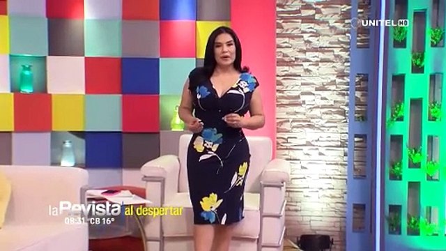 Pasajeros apedrean un bus luego de quedar varados en un bloqueo cuando les aseguraron que pasarían