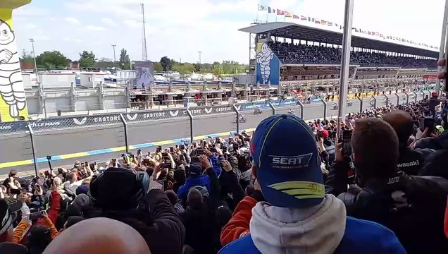 Départ des 24 heures Motos, Le Mans, 20/04/2024 15:00