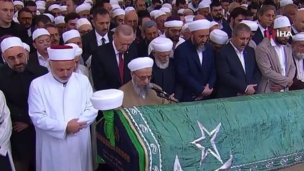 Hasan Efendi Hazretleri (k.s.) son yolculuğuna uğurlandı!