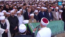 İsmailağa Cemaati lideri Hasan Kılıç vefat etti; tabutunu Cumhurbaşkanı Erdoğan omuzladı