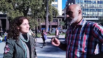 "Vengo como mamá, para asegurar la educación pública de mis hijos"