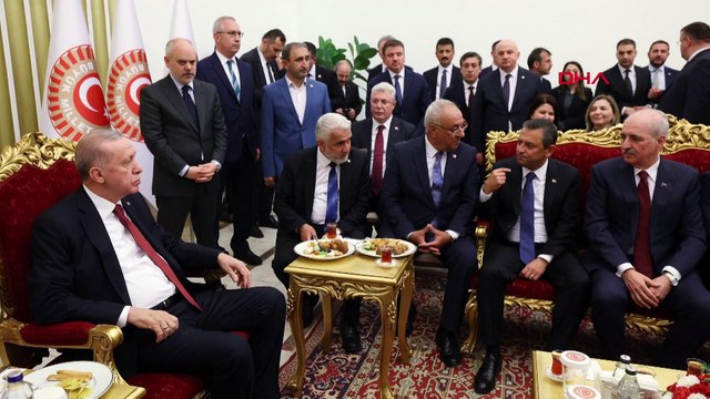 Cumhurbaşkanı Erdoğan ile Özgür Özel TBMM'de bir araya geldi