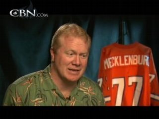 An NFL Star Finds God - CBN.com