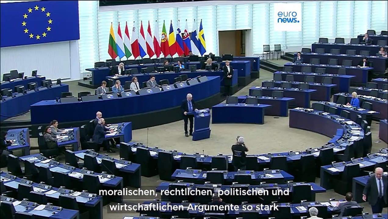 Waffen für die Ukraine: Soll die EU Russlands eingefrorene Staatsgelder in Milliardenhöhe beschlagnahmen?