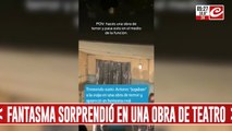 Fantasma irrumpió en plena obra de teatro y atemorizó a todos