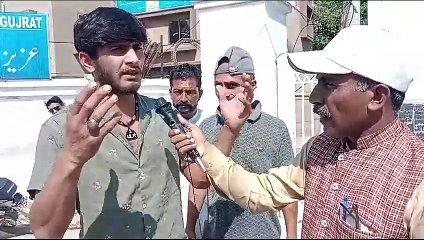 عزیز بھٹی ھسپتال گجرات چھت گرنے کا حادثہ کیسے پیش ایا چشم دید گواھوں وقار افضل اور مہر ولی  خان کی زبانی aziz bhatti hospital gujrat ward chatt girgaee