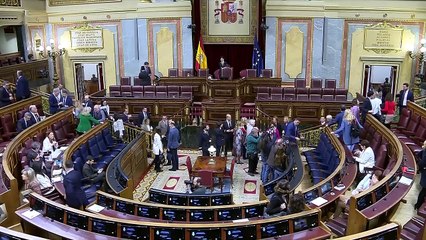 Nueva sesión de control marcada por los reproches entre el Gobierno y la oposición