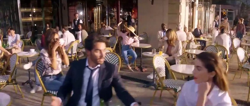 publicité Perrier eau gazeuse Nestlé