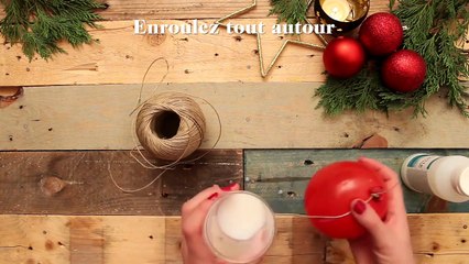 Boule décorative maison pour Noël