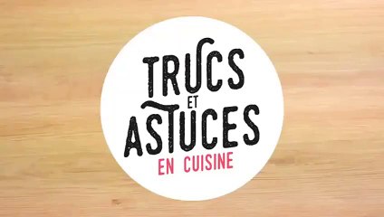 Plier sa crêpe en aumonière - CuisineAZ