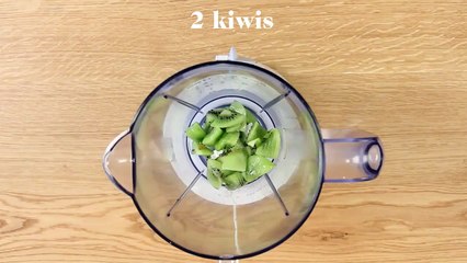 Smoothie détox aux épinards, kiwi et bananes