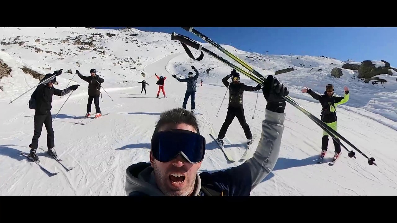 Les Froggys - La Chanson du Ski (Clip Officiel)