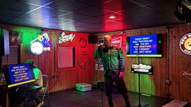 PEARL JAM - JEREMY (PERFORMED AT SCOREZ)