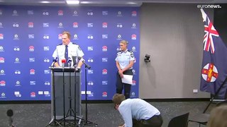 الشرطة الأسترالية تعتقل 7 مراهقين متطرفين على صلة بطعن أسقف في كنيسة بسيدني
