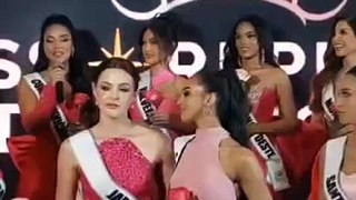 Candidata al Miss RD 2024 se desmaya en evento de presentación