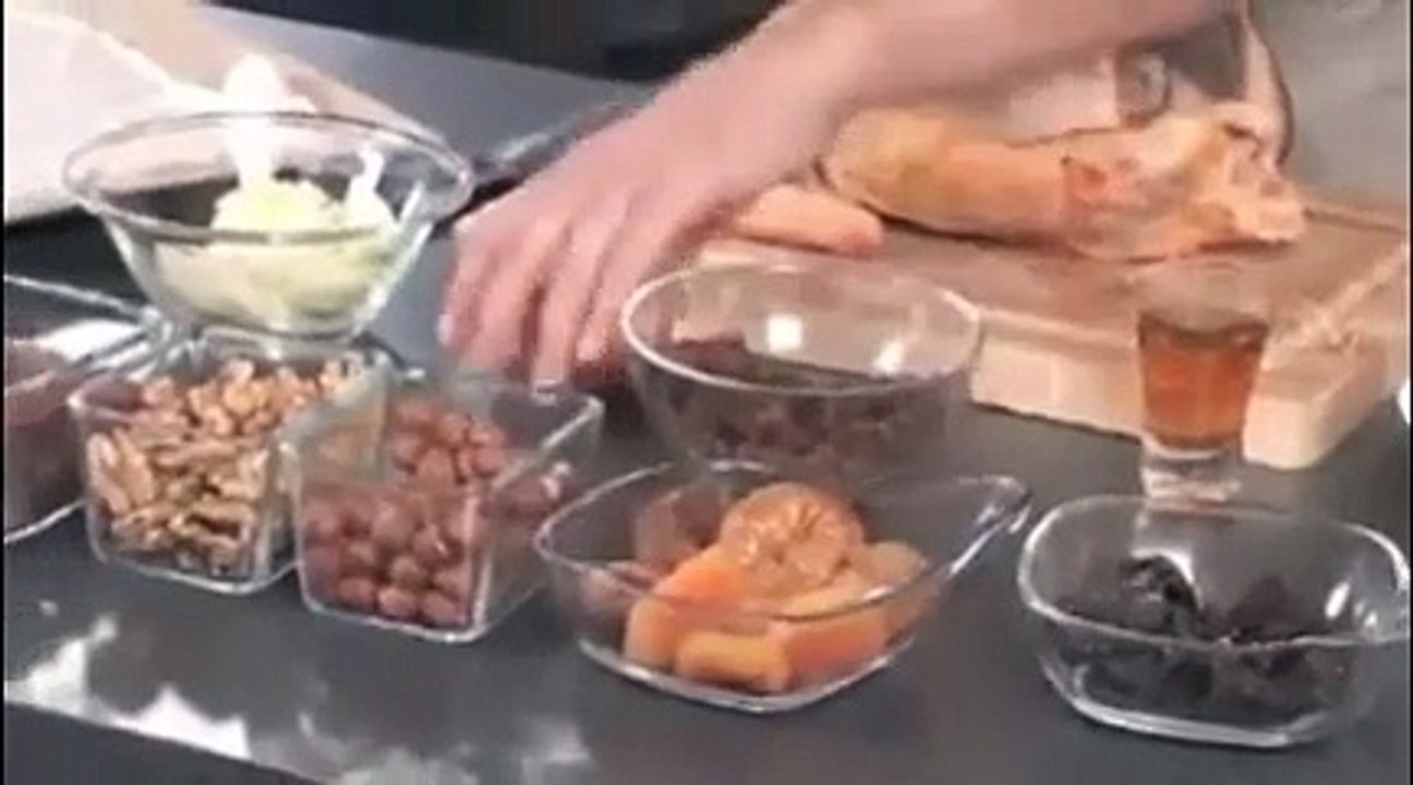 Recette de la pintade farcie aux fruits secs et aux chataignes