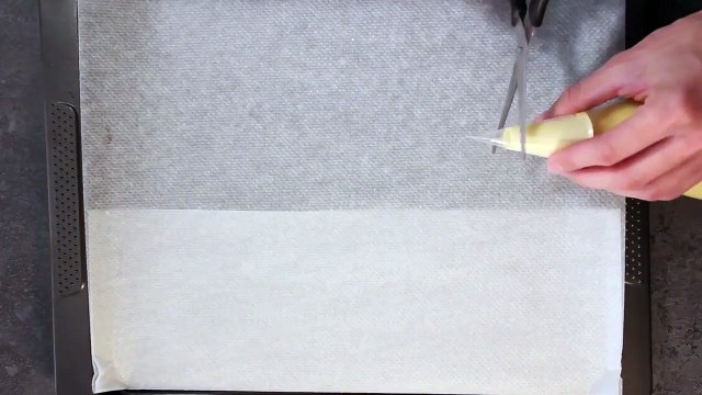 Comment utiliser une poche à douilles ?